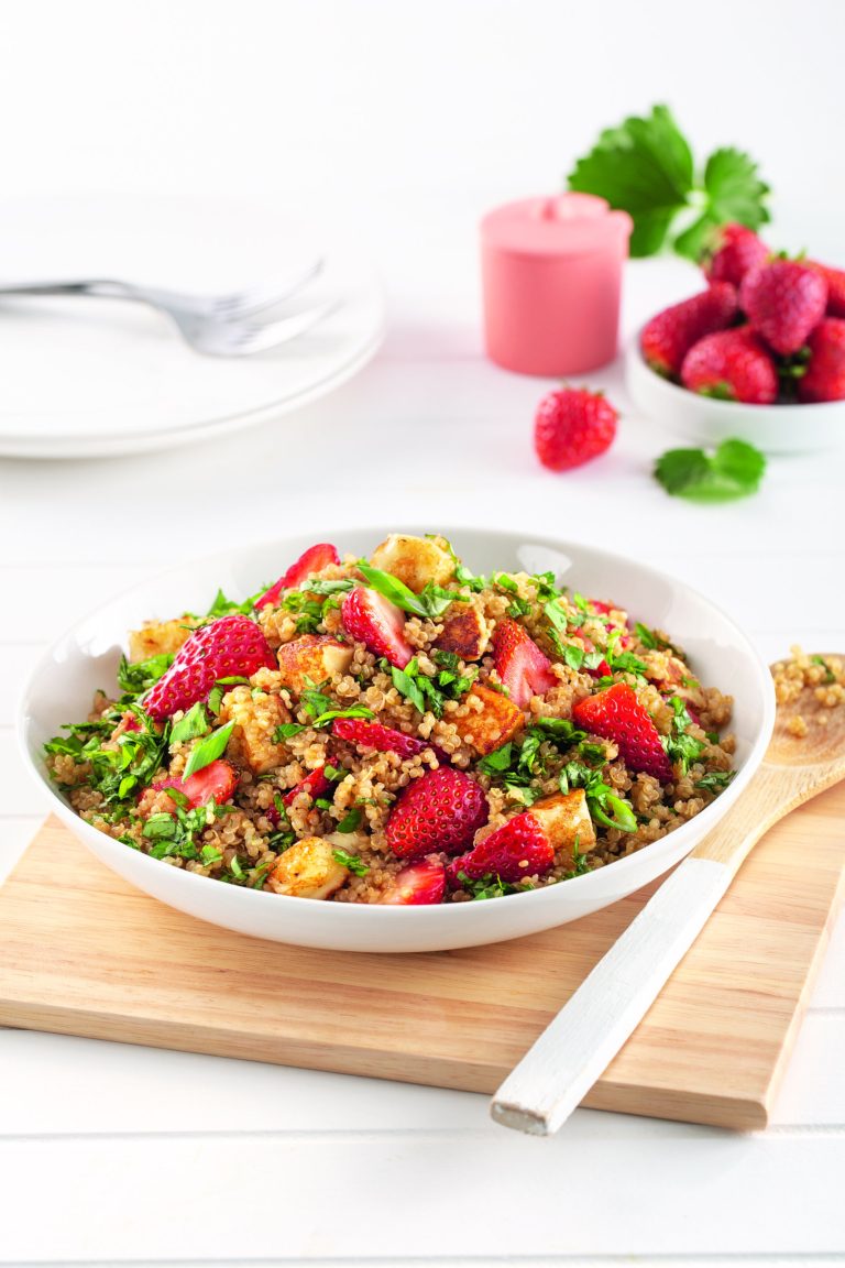Recette facile : Taboulé de fraises et halloumi – parfait pour l&rsquo;été